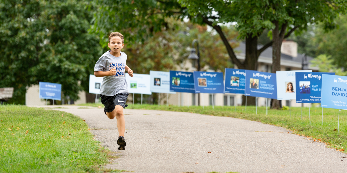 Get Your Rear in Gear Twin Cities kid runner blue mile